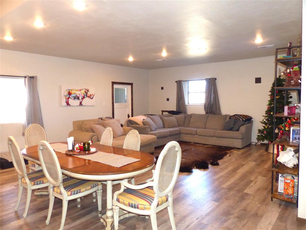 617 N Bridge Property Photo 13