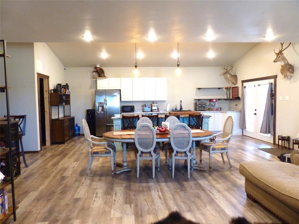 617 N Bridge Property Photo 17
