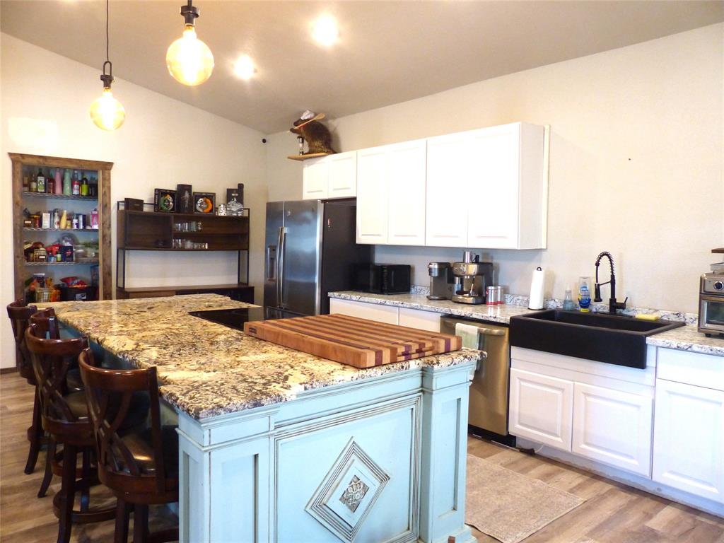 617 N Bridge Property Photo 20