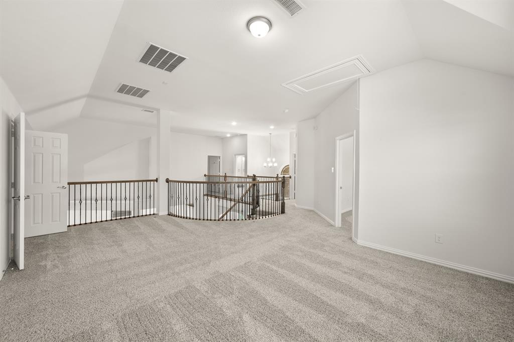 2610 White Plains Drive Property Photo 29