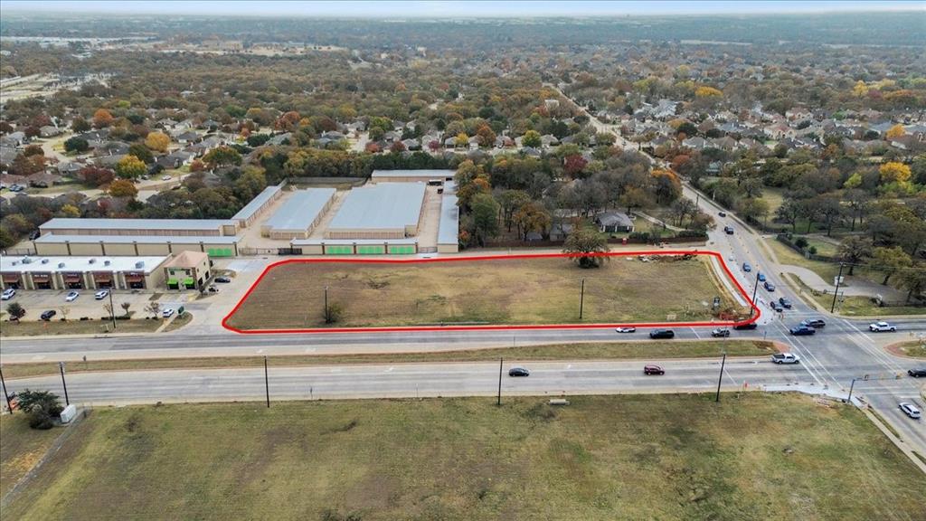 1401 Fm-1187 Property Photo 3