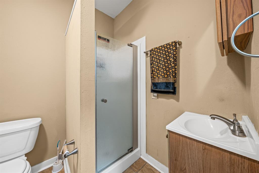 436 Craig Street Property Photo 14