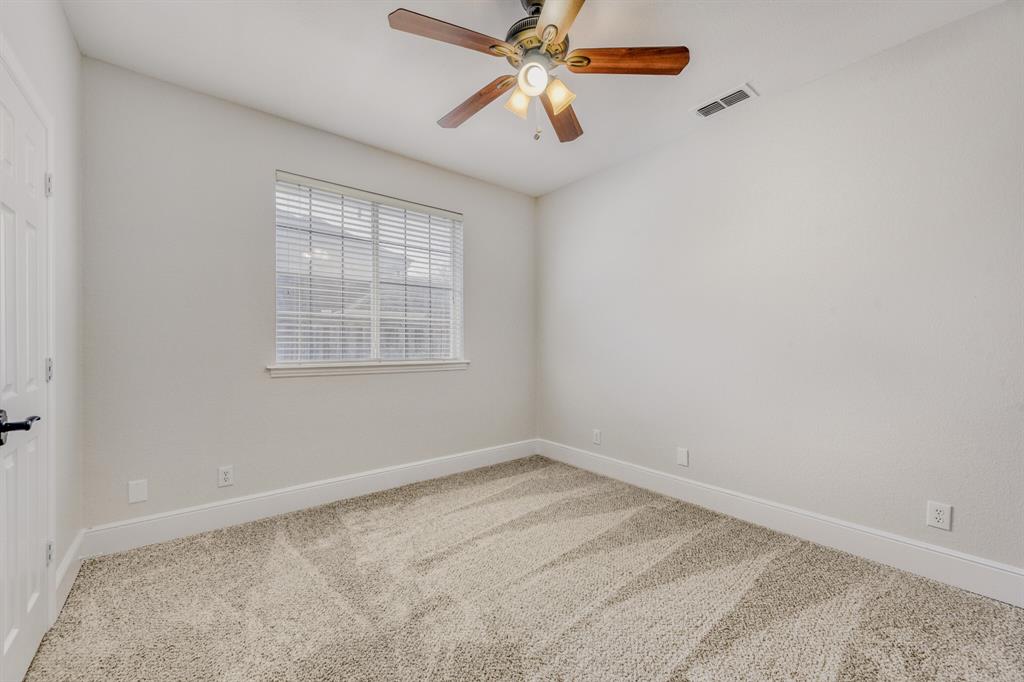 27 Wellington Oaks Circle Property Photo 22