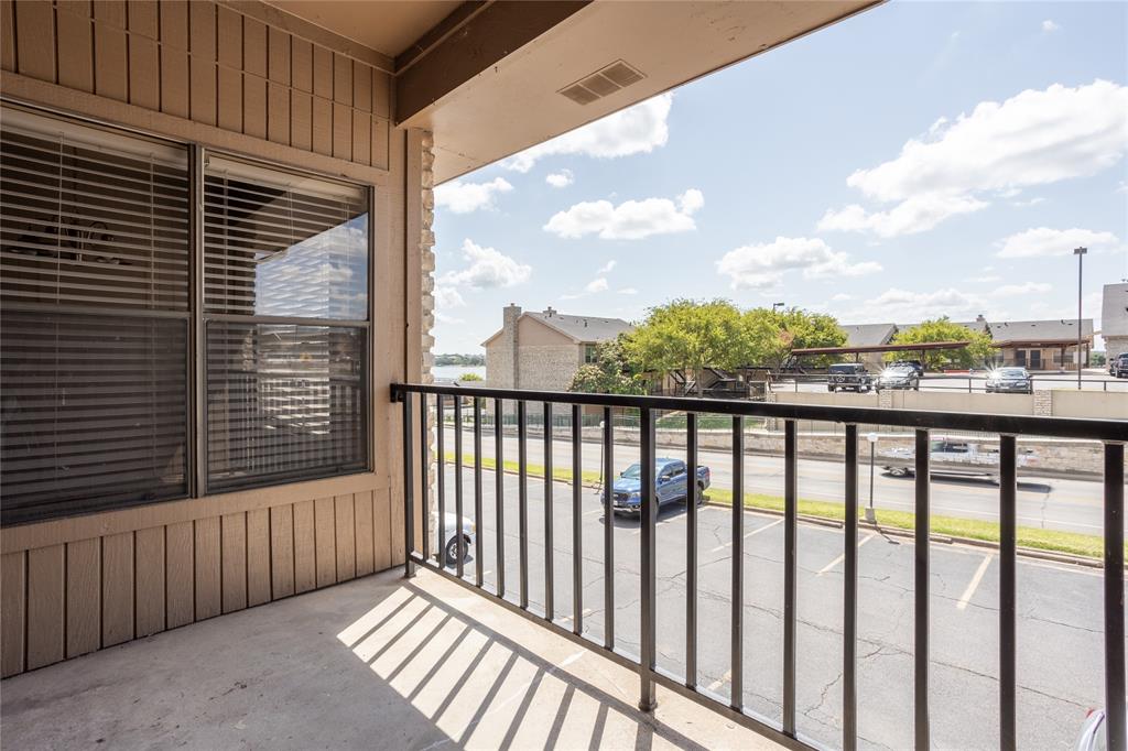 400 E Pearl Property Photo 3