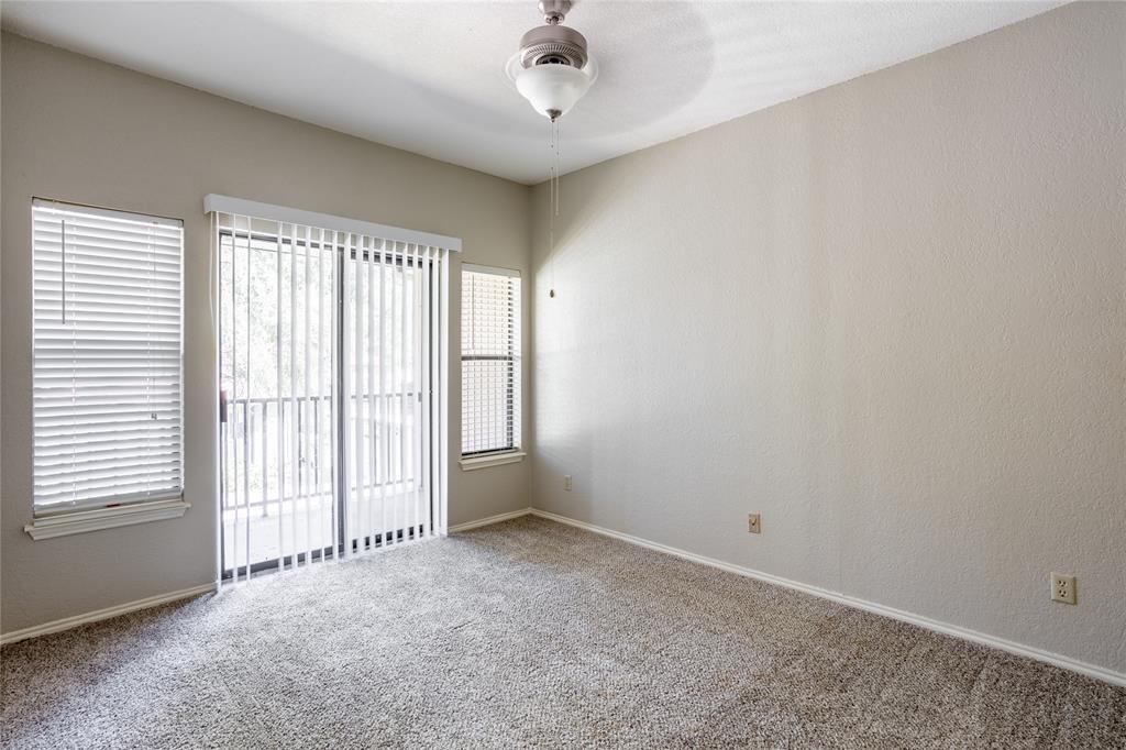 400 E Pearl Property Photo 18