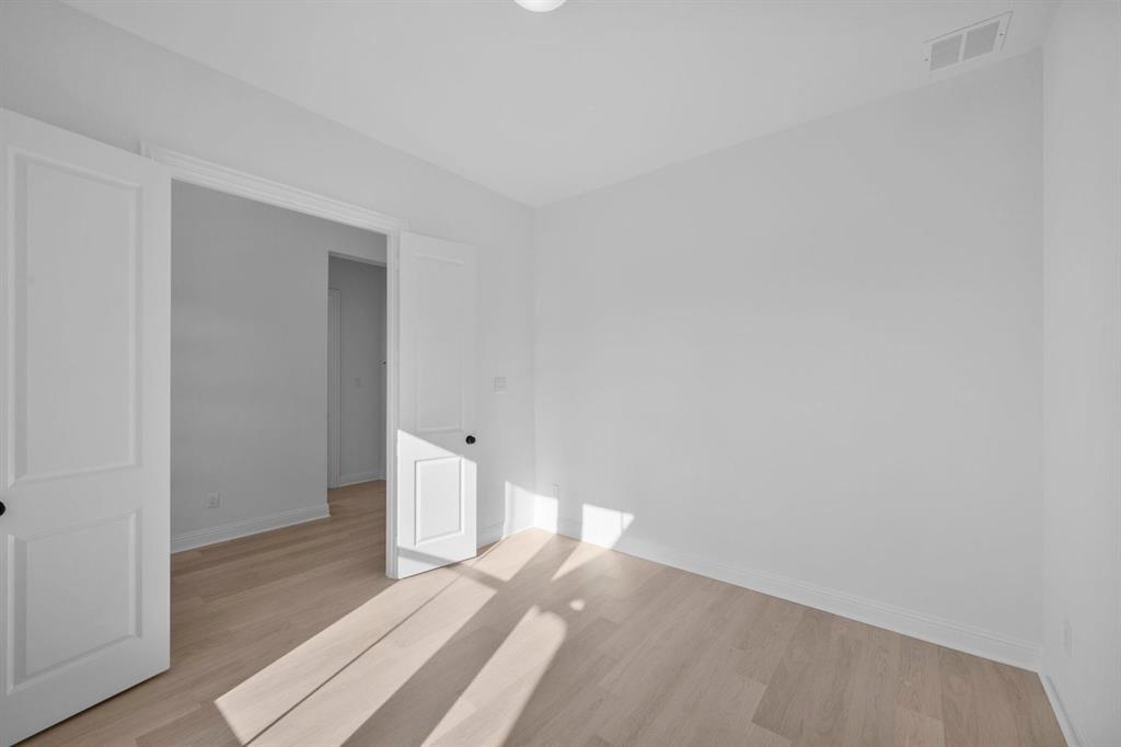 1412 Buttercup Avenue Property Photo 19