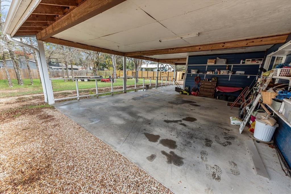 158 County Road 1733 Property Photo 24