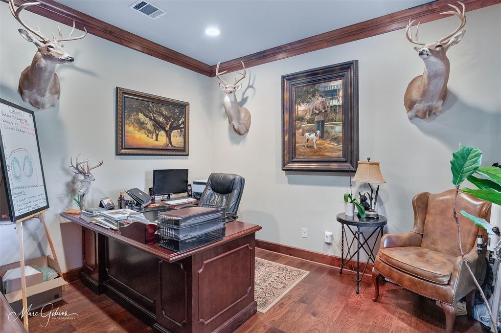 1310 Bay Ridge Drive Property Photo 8