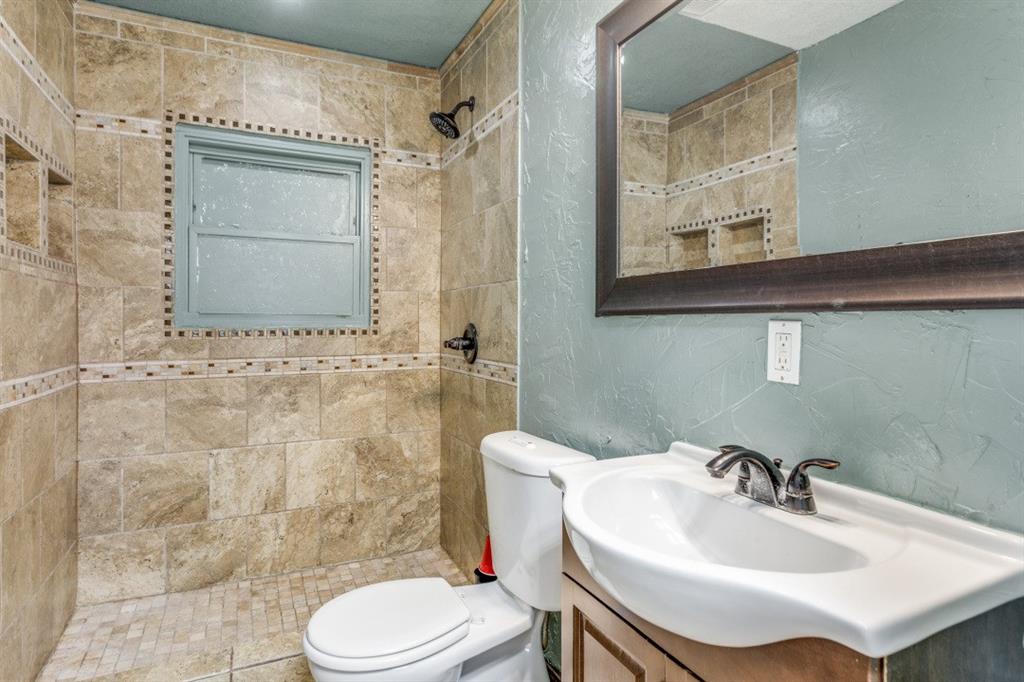 817 Stella Mae Drive Property Photo 14