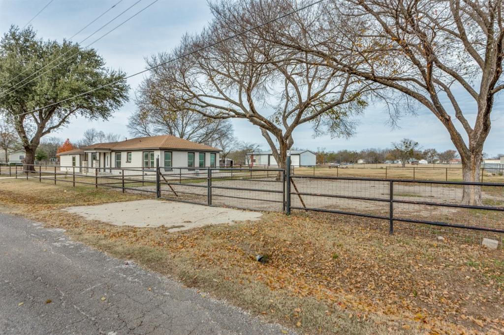 817 Stella Mae Drive Property Photo 17