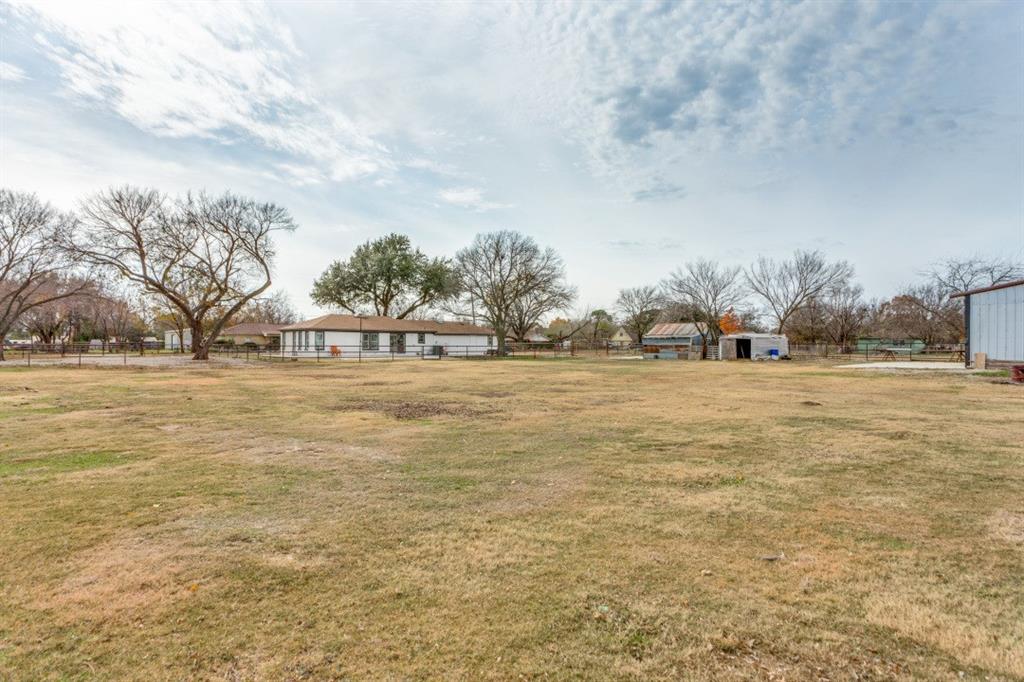 817 Stella Mae Drive Property Photo 22