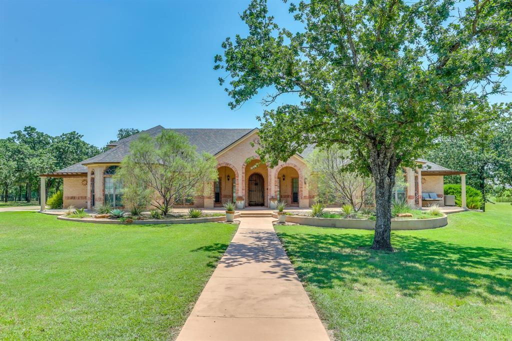 525 S Sugartree Drive Property Photo 1
