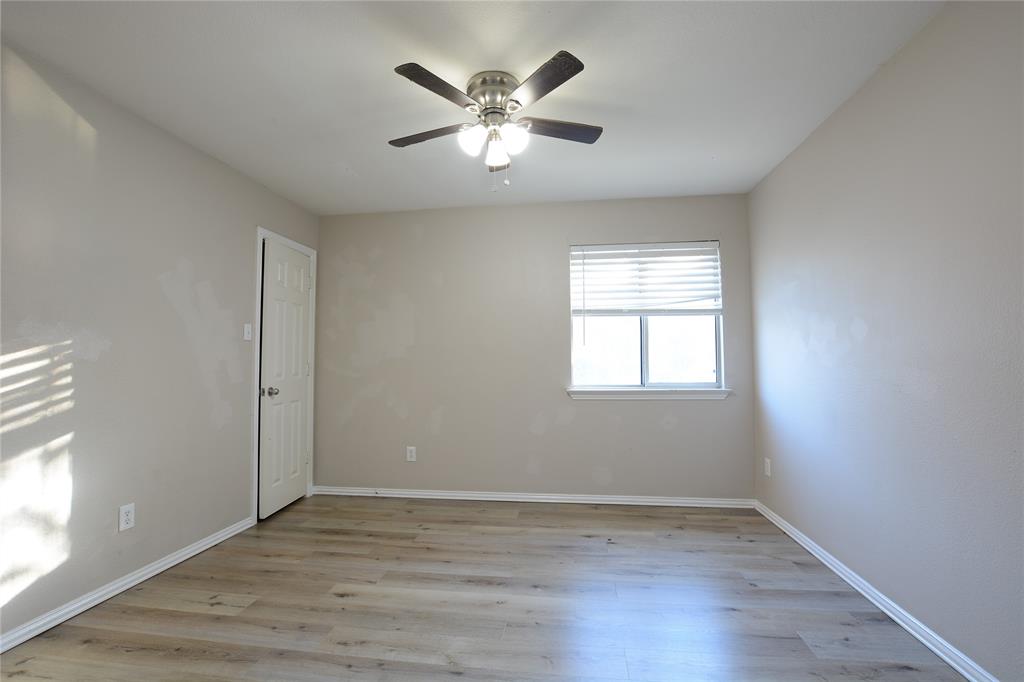 1400 Oakcrest Drive Property Photo 16