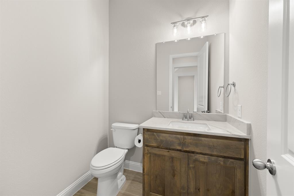 127 Oak Meadow Lane Property Photo 9
