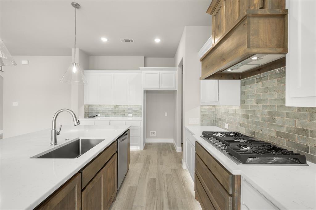 127 Oak Meadow Lane Property Photo 14