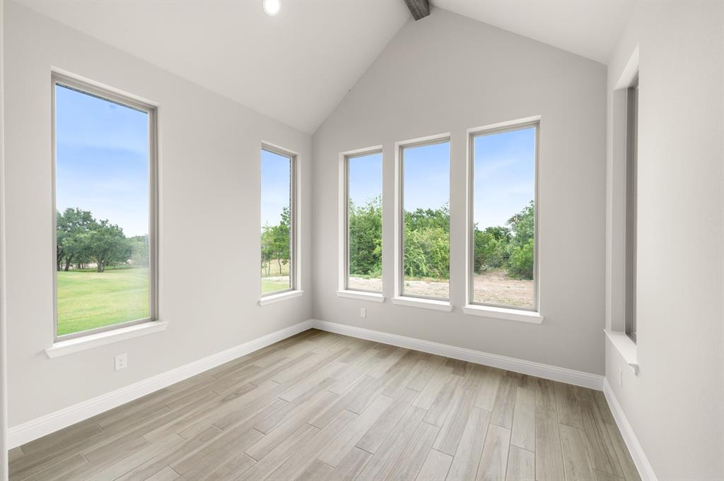 127 Oak Meadow Lane Property Photo 16