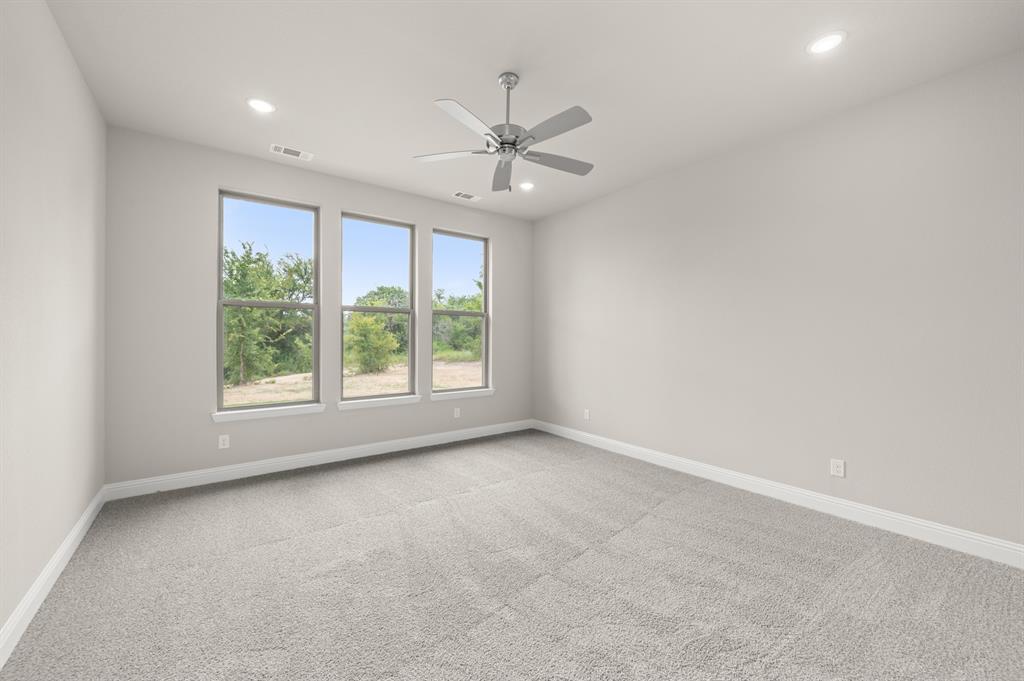 127 Oak Meadow Lane Property Photo 18