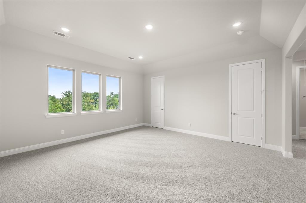 127 Oak Meadow Lane Property Photo 24