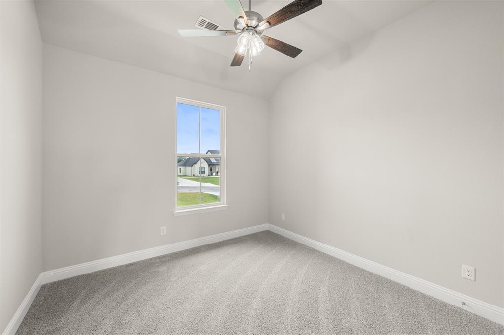127 Oak Meadow Lane Property Photo 25