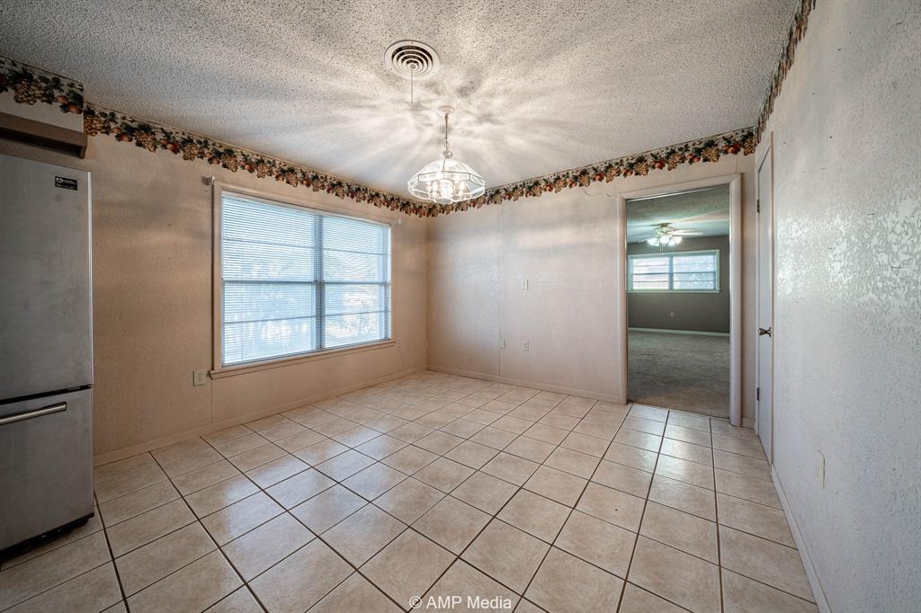 1631 20th Street Property Photo 5