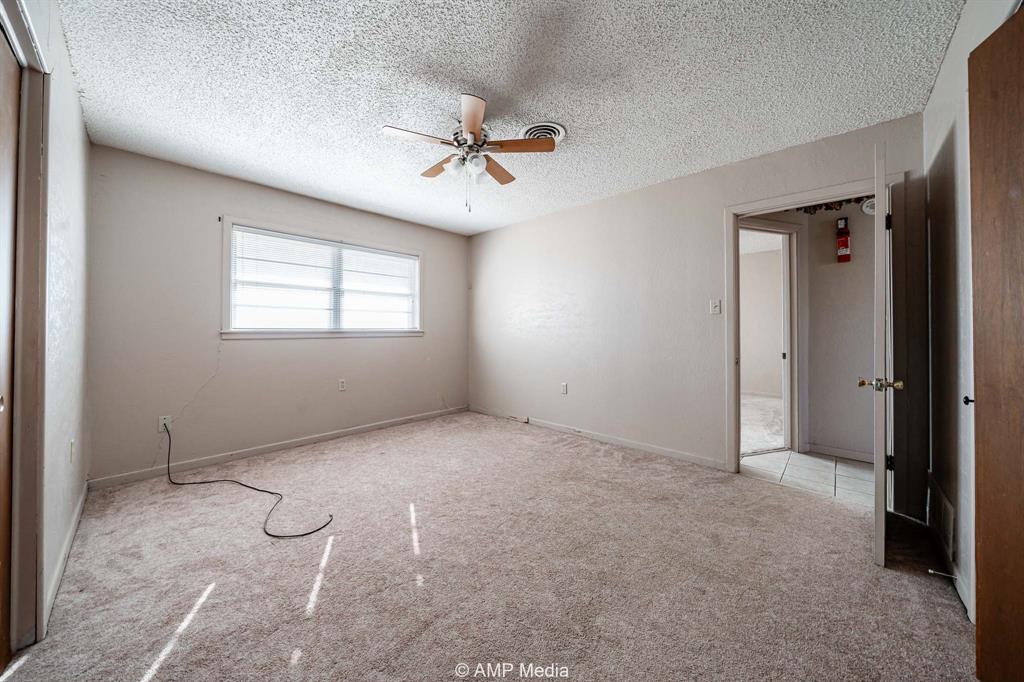 1631 20th Street Property Photo 15