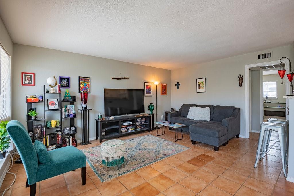 5000 Bowser Avenue 211 Property Photo 1