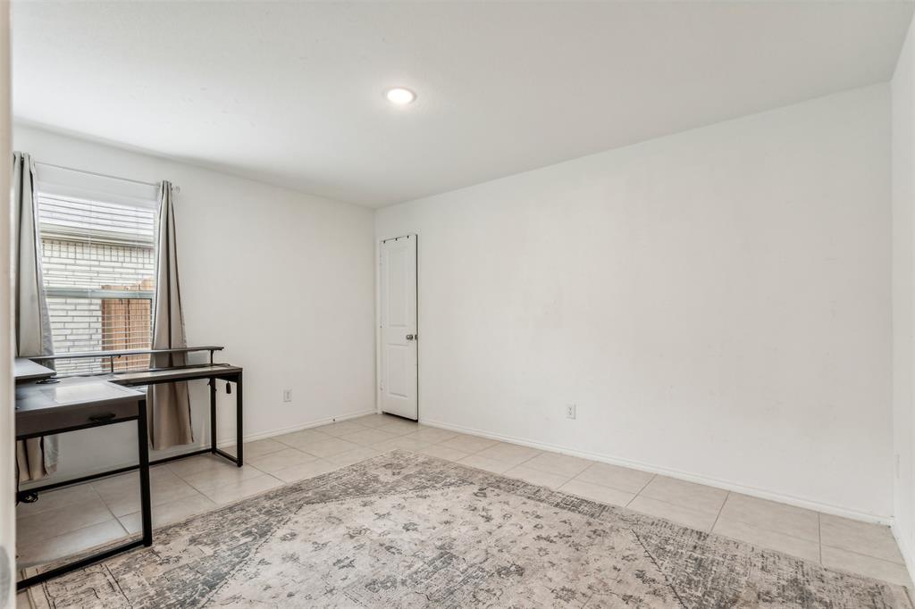 2517 Russell Street Property Photo 21