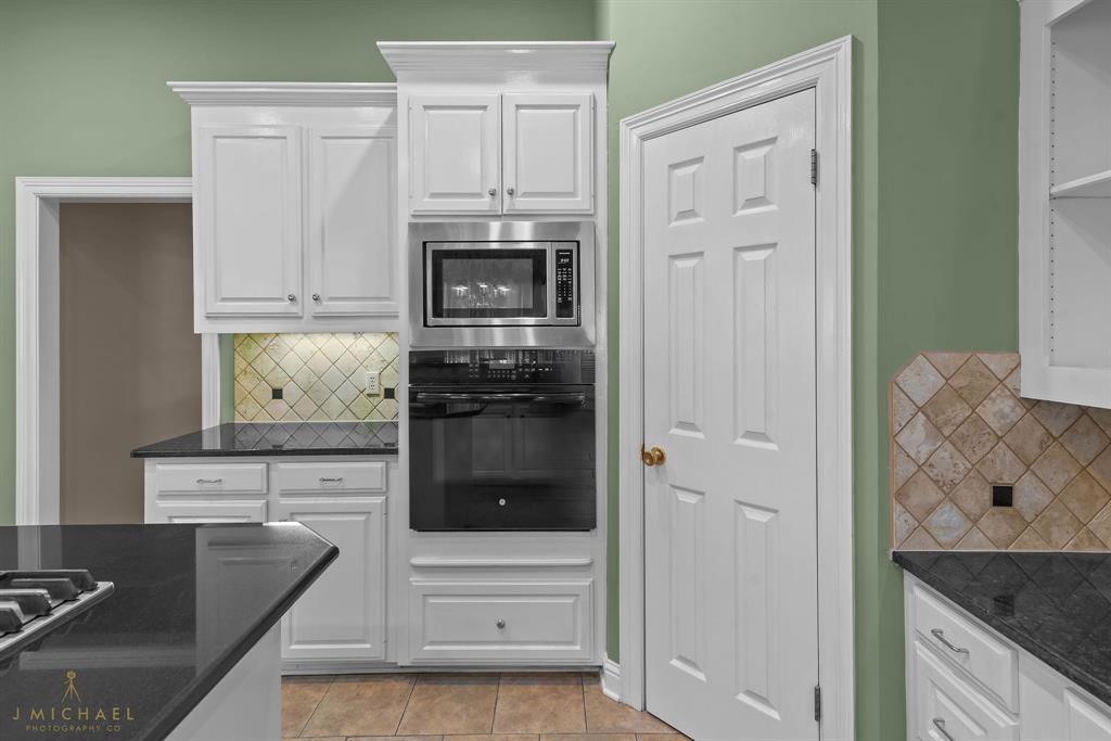 11225 Magnolia Glen Property Photo 14