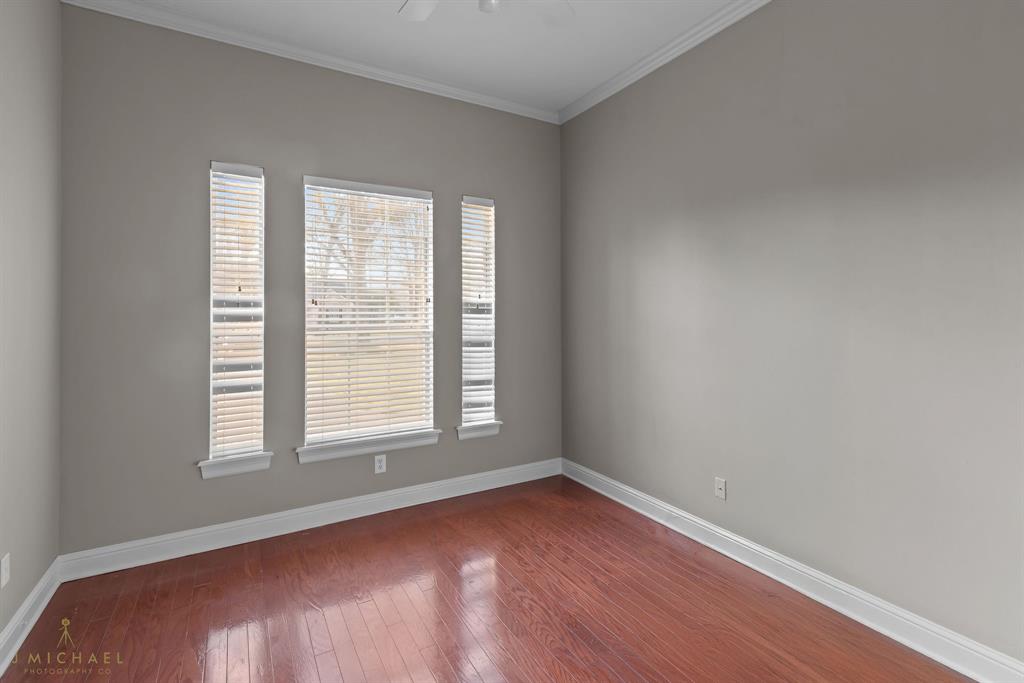 11225 Magnolia Glen Property Photo 17