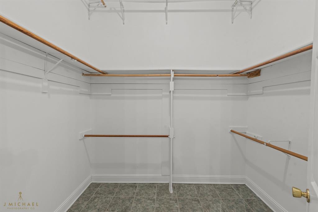 11225 Magnolia Glen Property Photo 27