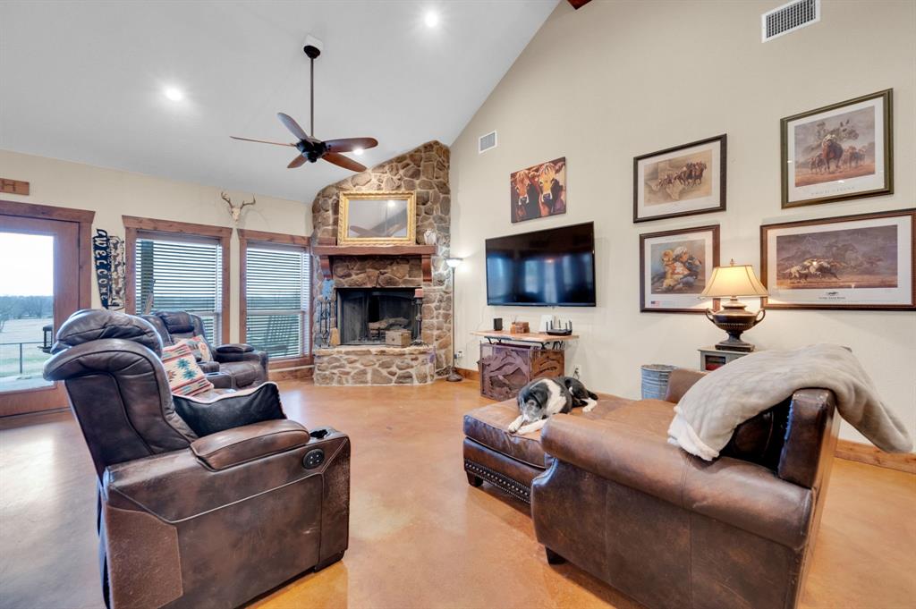 751 Sullivan Road Property Photo 4