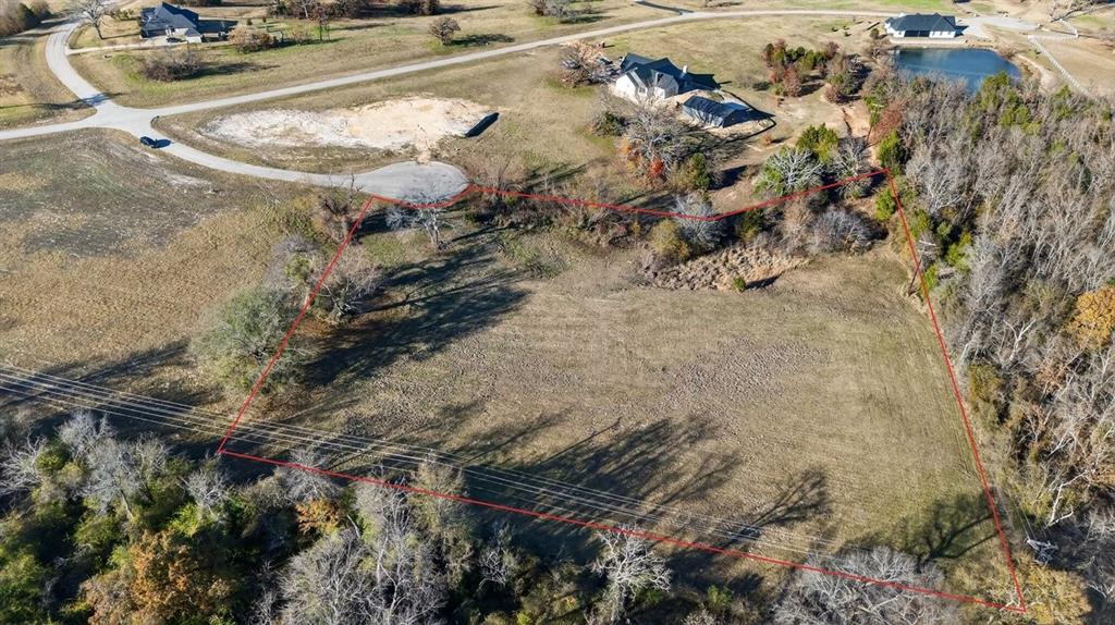 6105 Overlook Point Property Photo 4