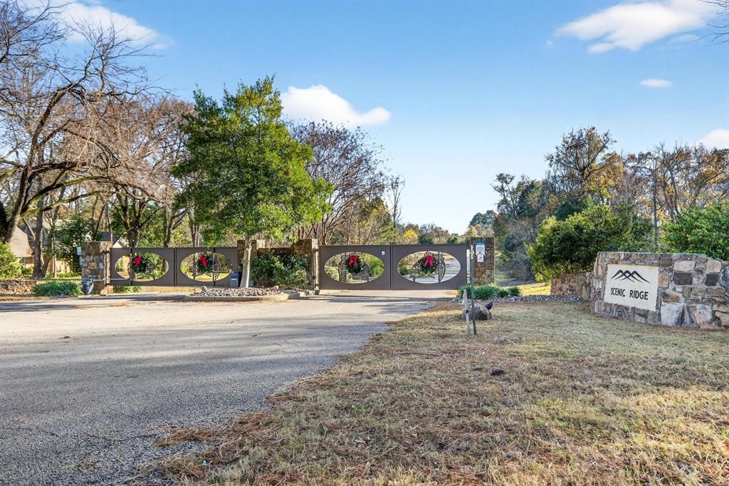 6105 Overlook Point Property Photo 6