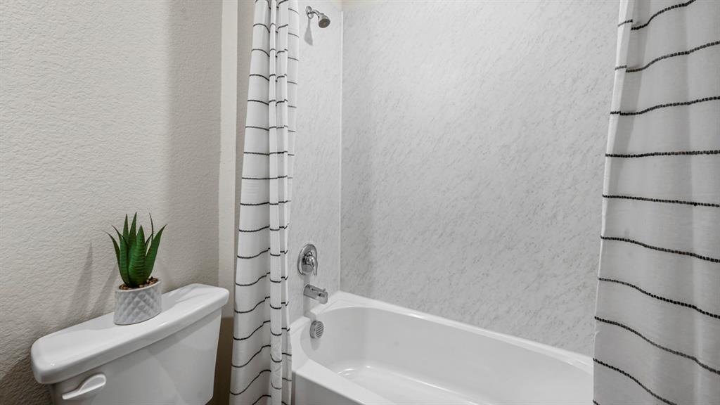 3264 Spaulding Drive Property Photo 9