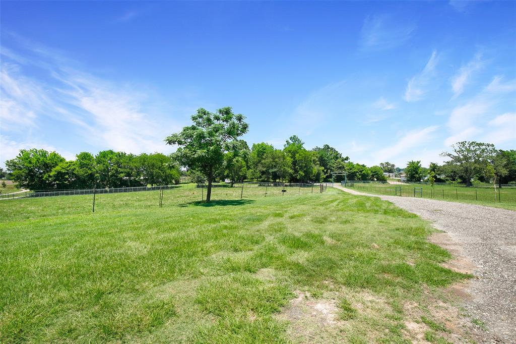 575 County Road 1214 Property Photo 24