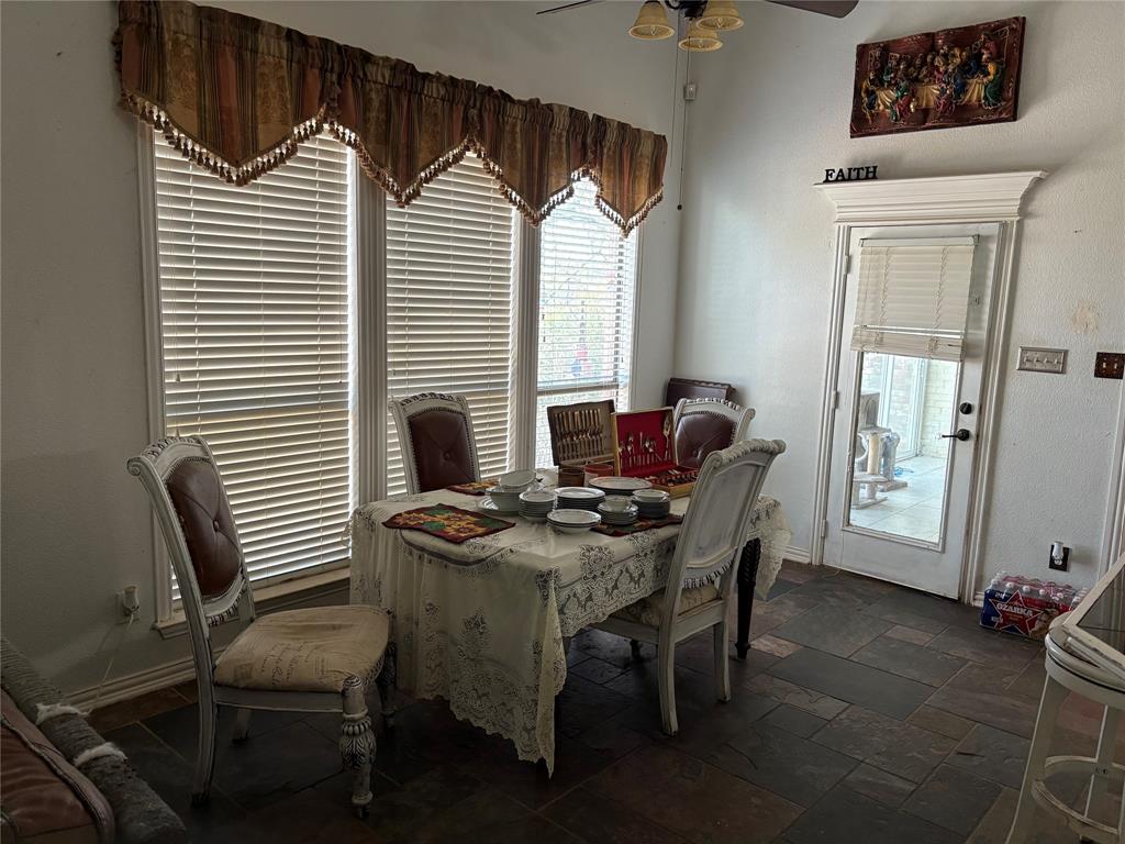 709 Timberview Court Property Photo 10