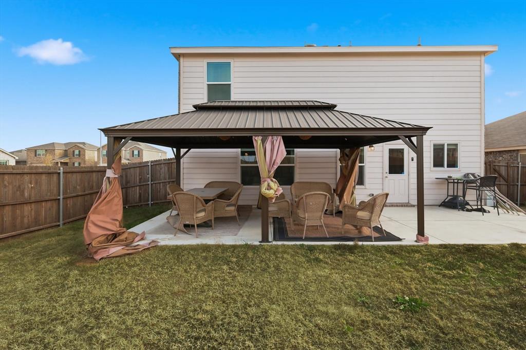 16041 Pious Drive Property Photo 3