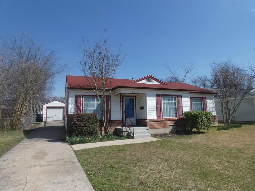 11819 Broadmoor Drive Property Photo 2