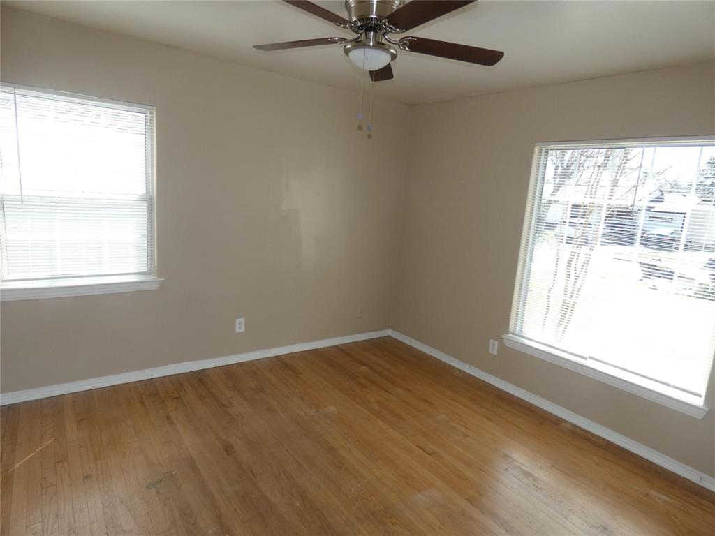 11819 Broadmoor Drive Property Photo 10