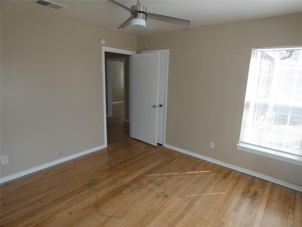 11819 Broadmoor Drive Property Photo 14
