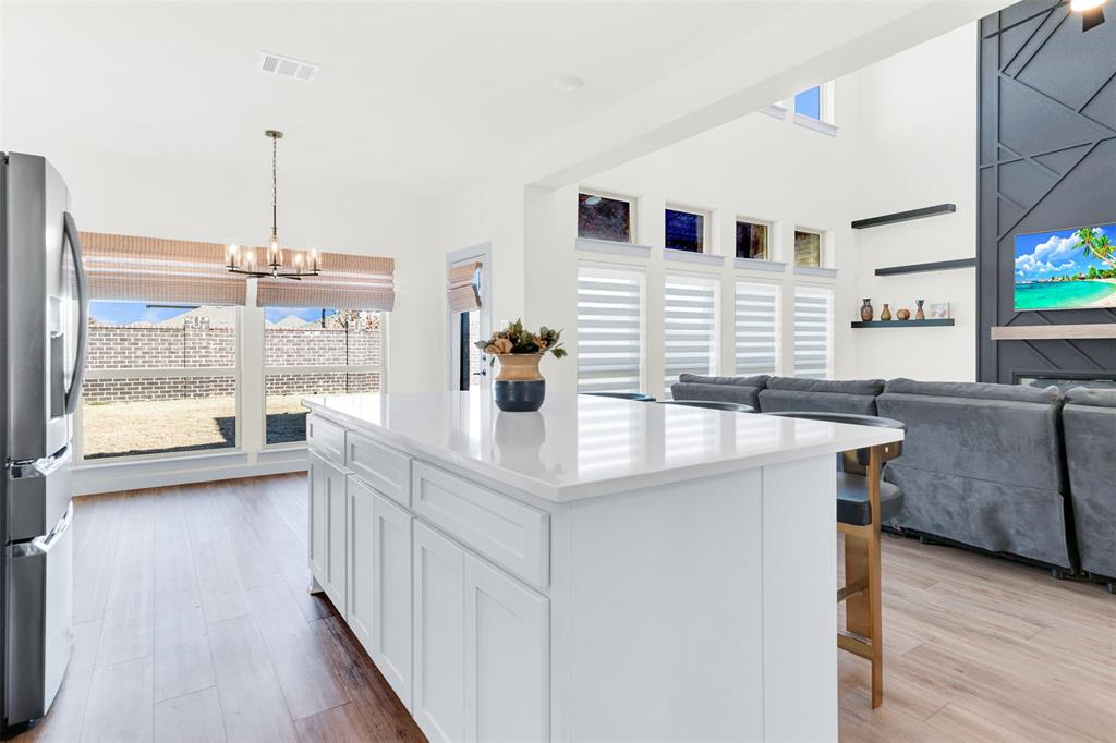 6323 Everest Drive Property Photo 5