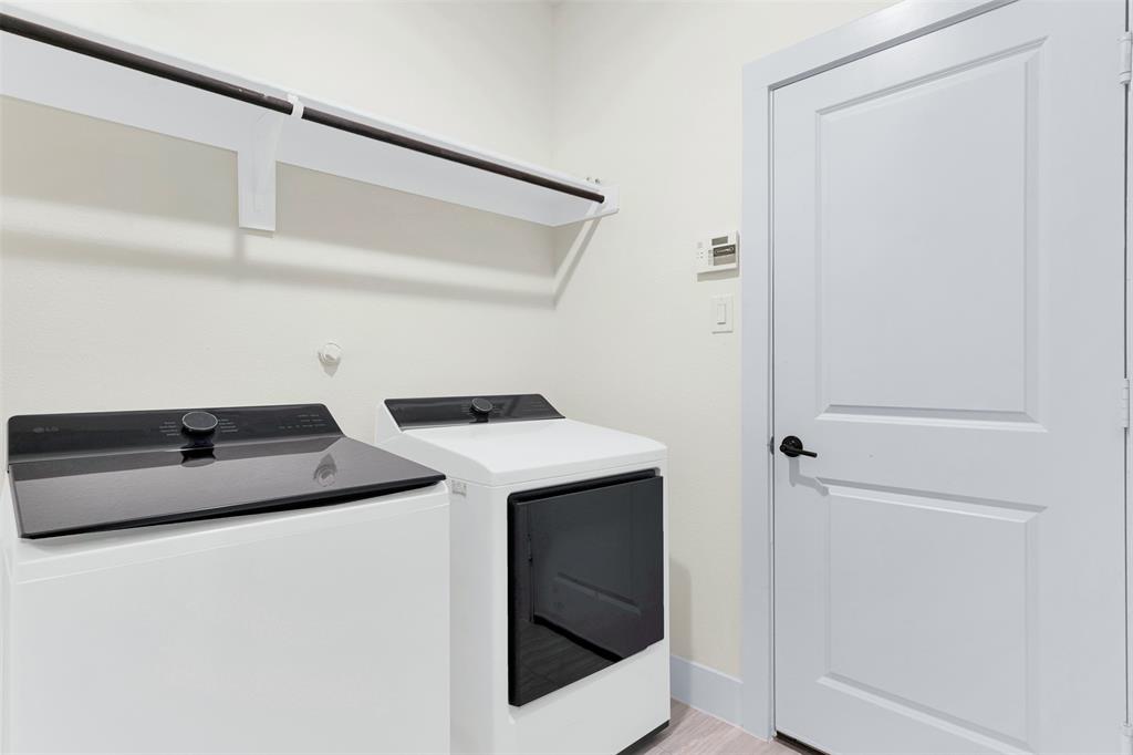 6323 Everest Drive Property Photo 16