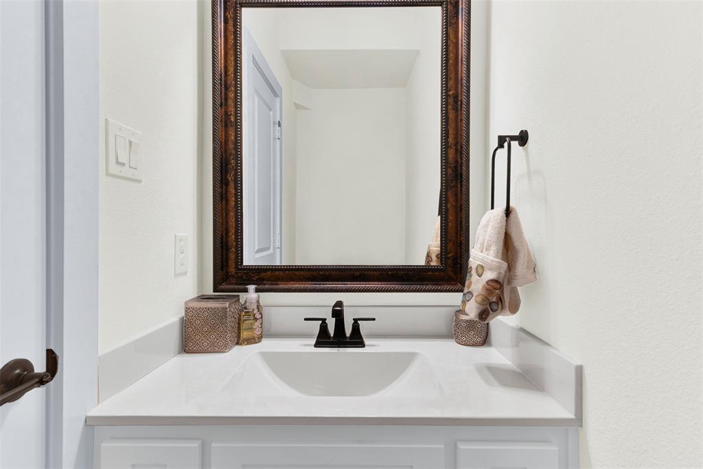 6323 Everest Drive Property Photo 17