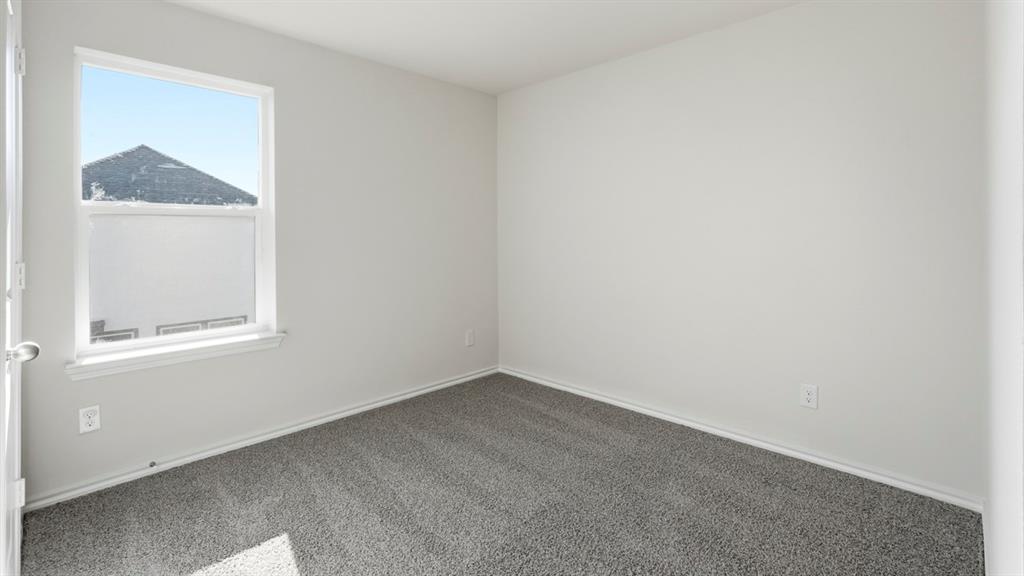 223 Tall Cedar Way Property Photo 7
