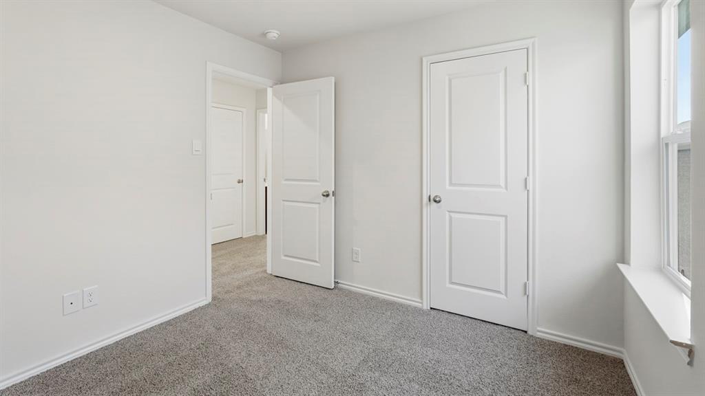 223 Tall Cedar Way Property Photo 13