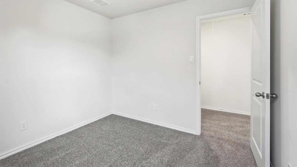 223 Tall Cedar Way Property Photo 14