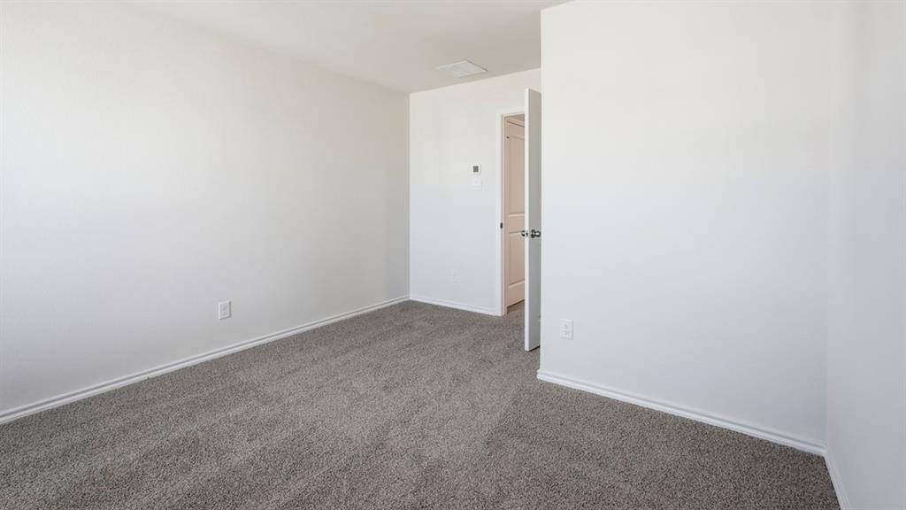 223 Tall Cedar Way Property Photo 17