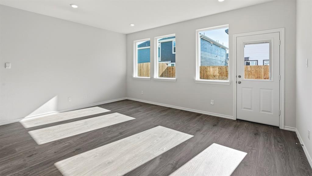 223 Tall Cedar Way Property Photo 32