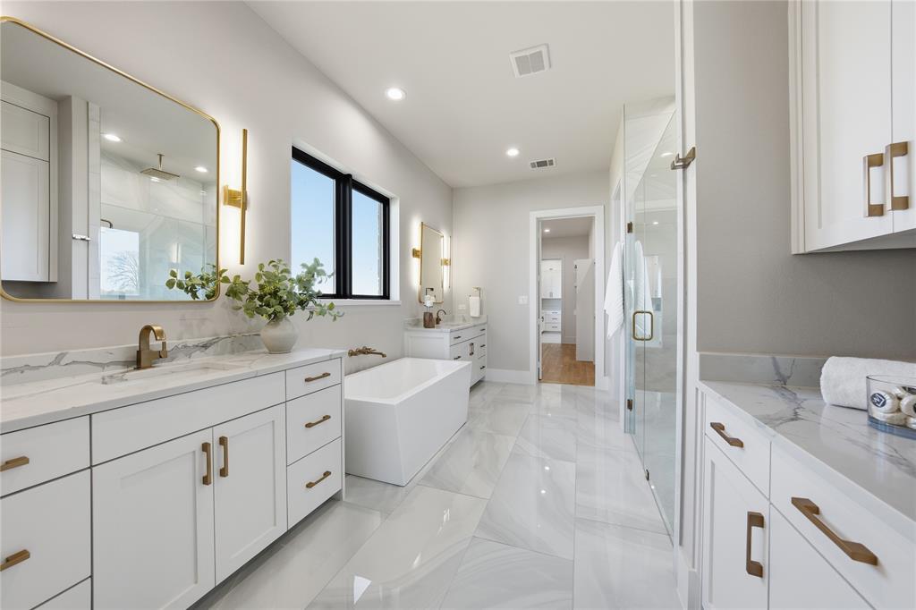 104 Mary Court Property Photo 16