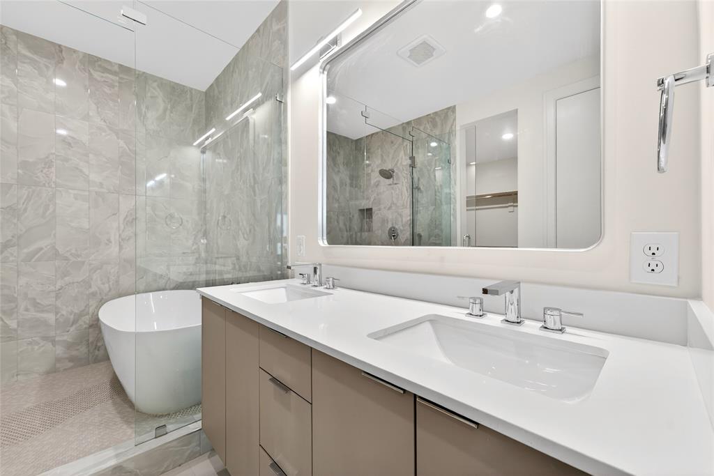 6603 Roper Street Property Photo 20